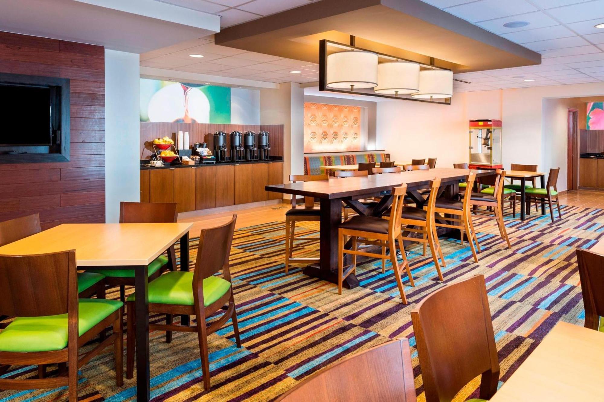 Fairfield Inn & Suites By Marriott Atlanta Buckhead Zewnętrze zdjęcie