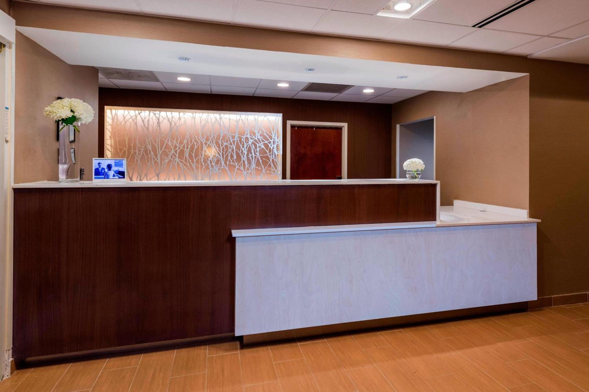 Fairfield Inn & Suites By Marriott Atlanta Buckhead Zewnętrze zdjęcie