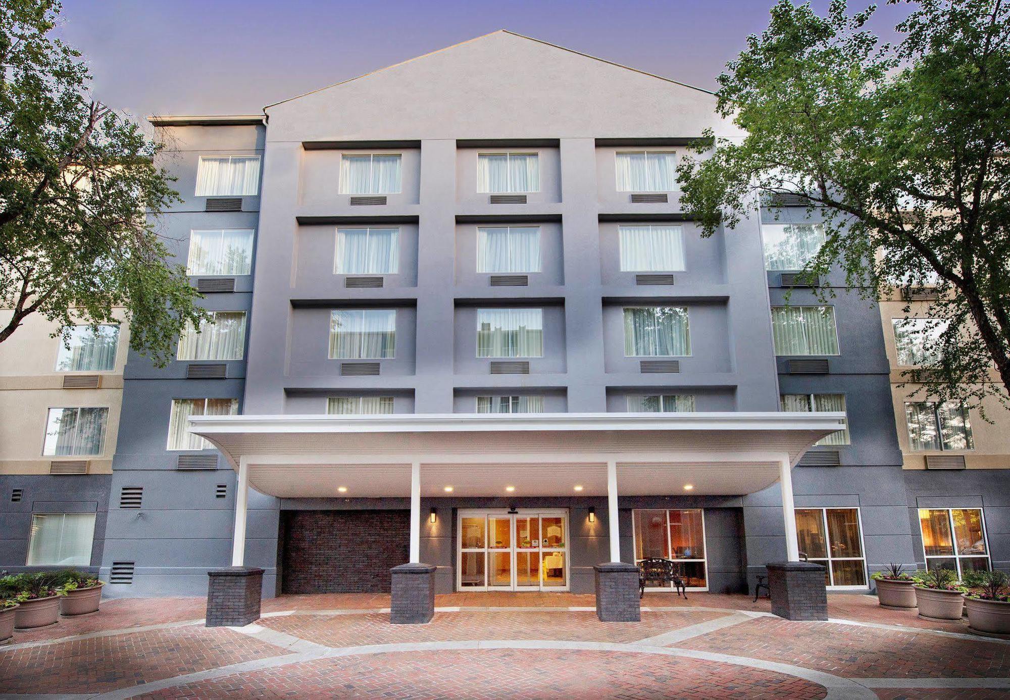 Fairfield Inn & Suites By Marriott Atlanta Buckhead Zewnętrze zdjęcie